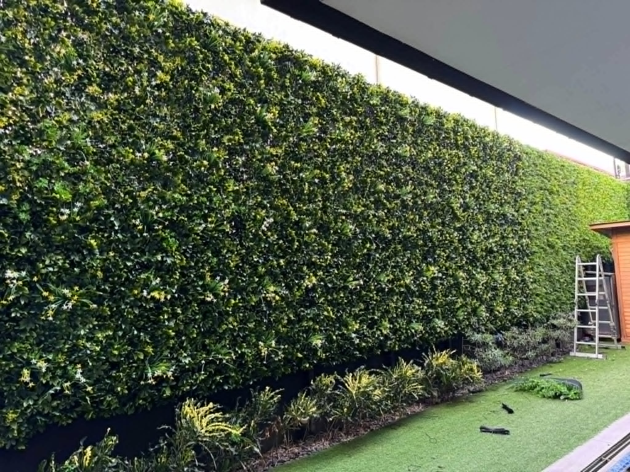 Artificial Wall Greens 24
